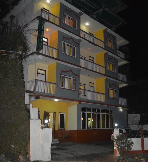 Hotel Dikiling Pelling 4