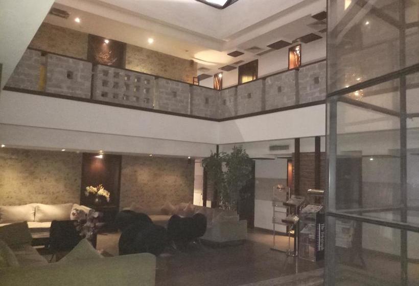 Hotel The Seventeen Degrees 2