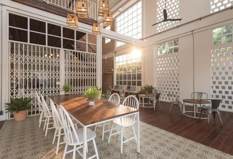 Memmoth Hostel In Lampang 14