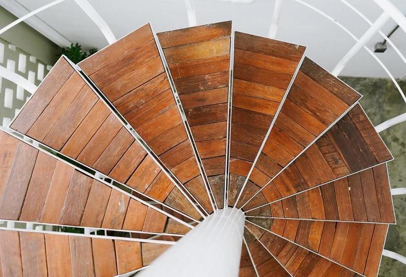 Memmoth Hostel In Lampang 19