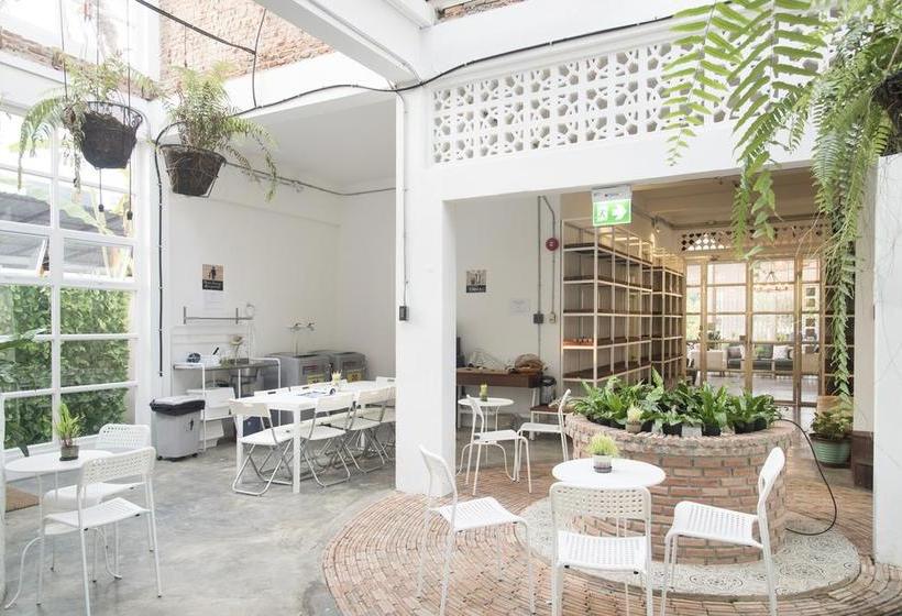 Memmoth Hostel In Lampang 5