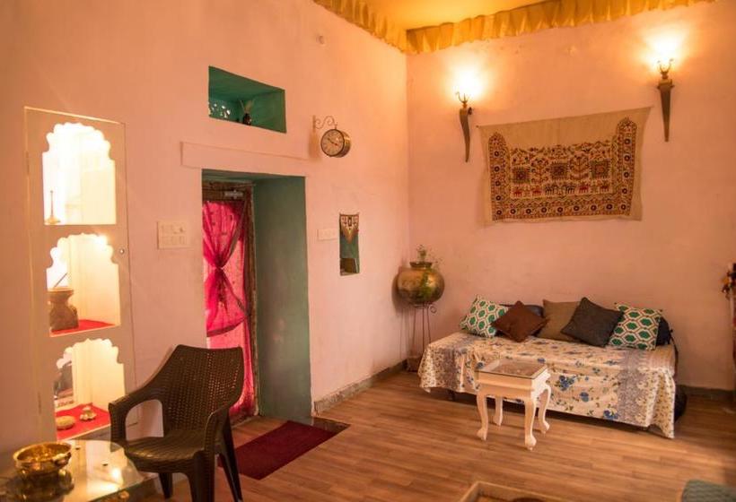 Hotel Oyo Home Heritage Near Gangaur Ghat 12