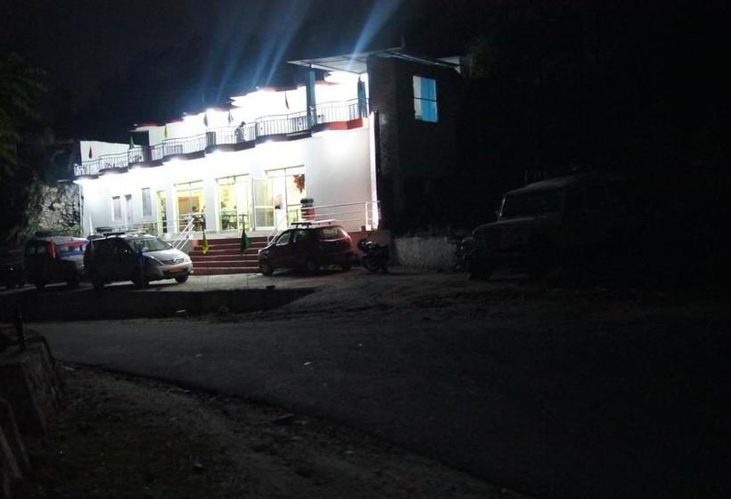 Hotel Dev Darshan 10