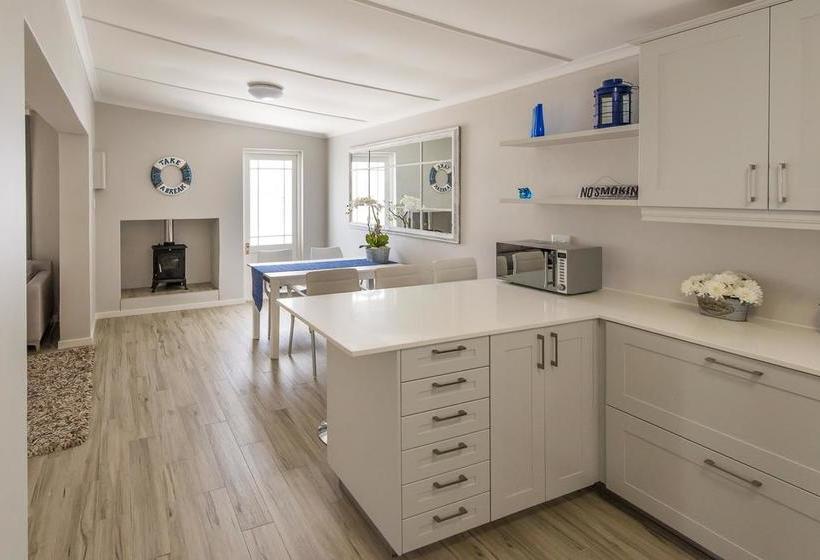 Hotel Melkbos Holiday Accommodation Melkbosstrand