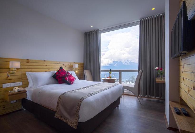 Hotel Stellar Dechen & Palmo 2