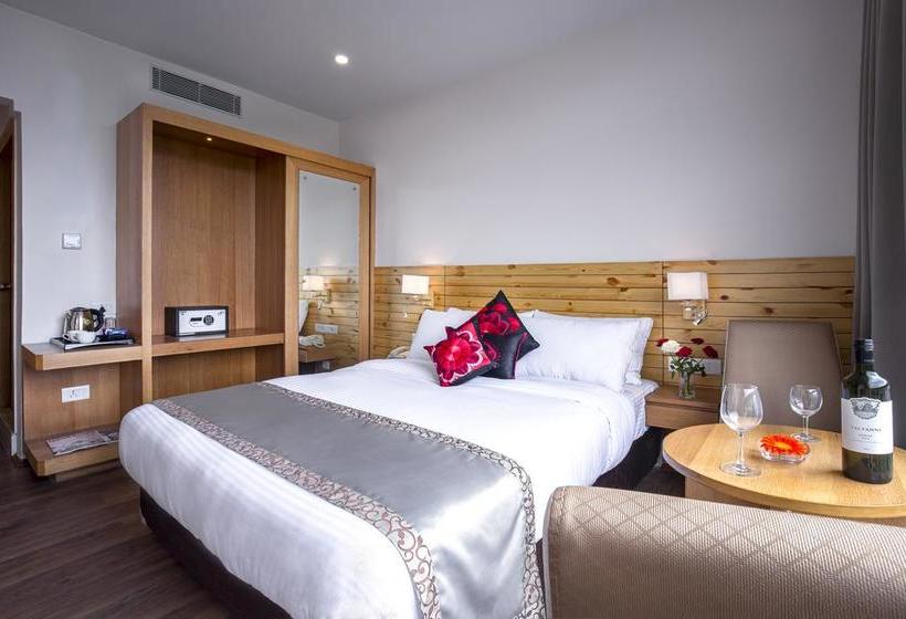 Hotel Stellar Dechen & Palmo 4