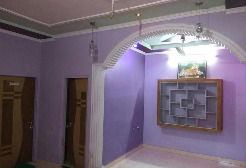 Hotel Rtc Guest House 18