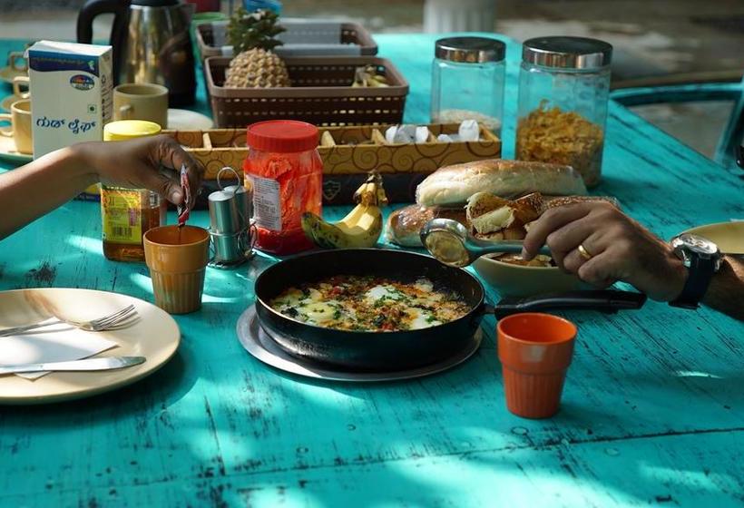 Woke Hostel Arpora 1