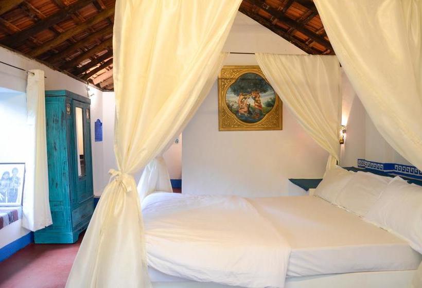 Woke Hostel Arpora 10