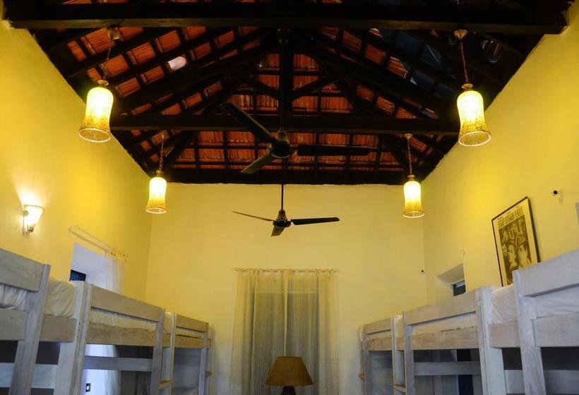 Woke Hostel Arpora 19