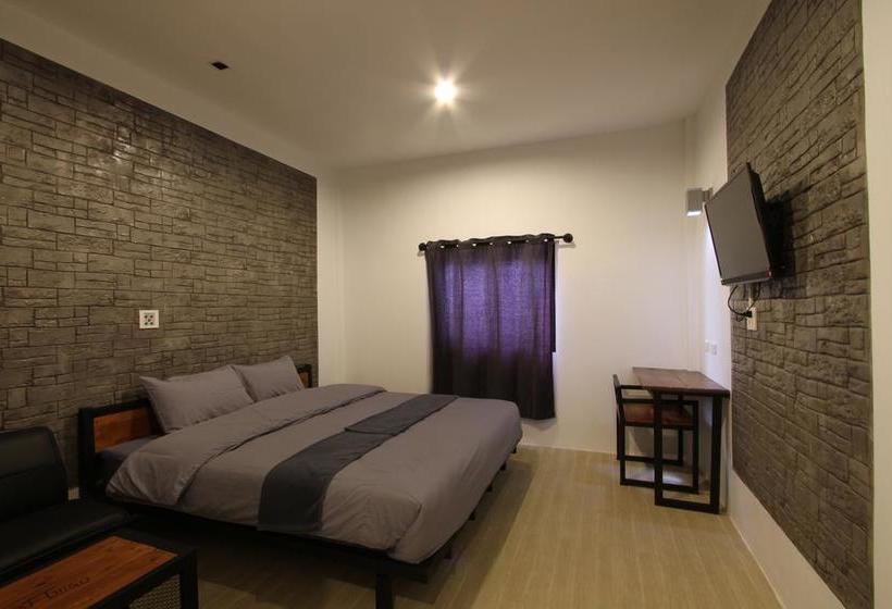 Paradiso Boutique Resort 13