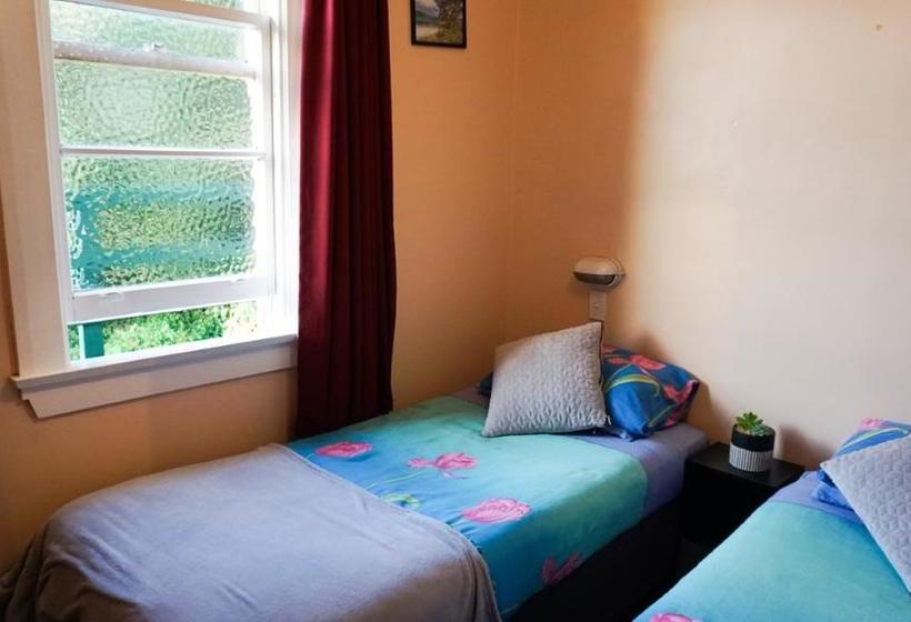 South Of The Barber Hostel 14