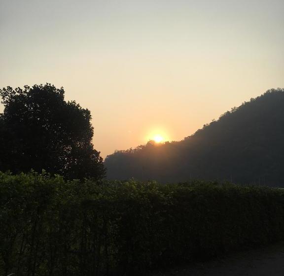 Glory Hill Villas Resort 9