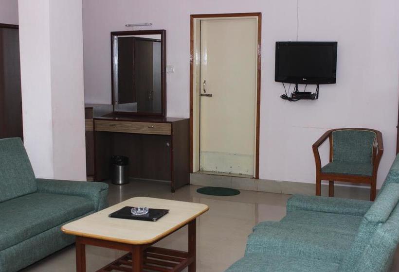 Aditya S Hotel Centre Point 6