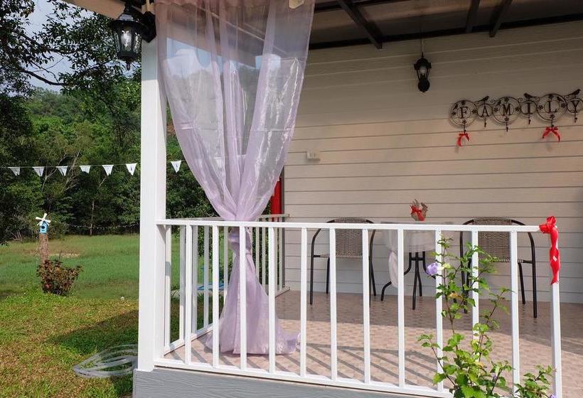 The White Village Ranong Resort 12