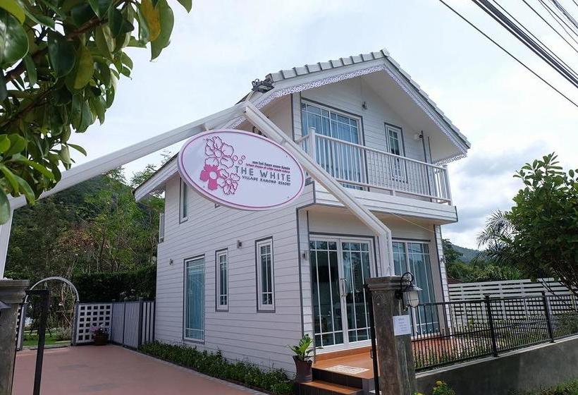The White Village Ranong Resort 19