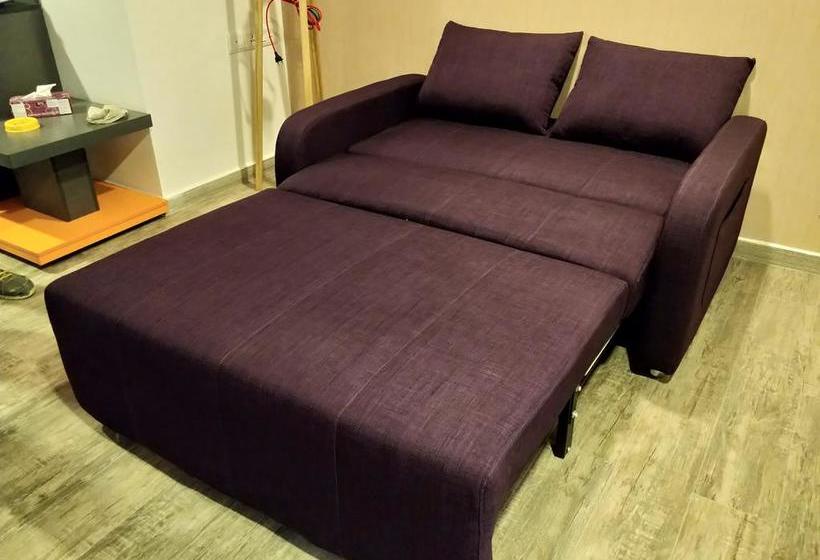 Hotel 37th Crescent Boutique Suites 16