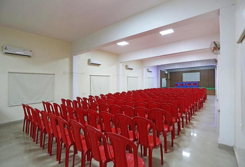 Oyo 10153 Hotel Paradise Convention 10