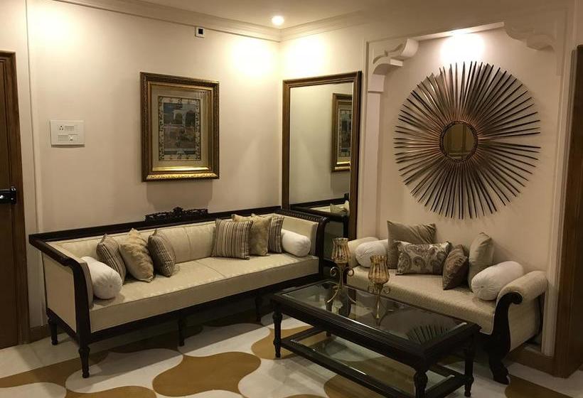 Hotel Pramod House Of Classics 13