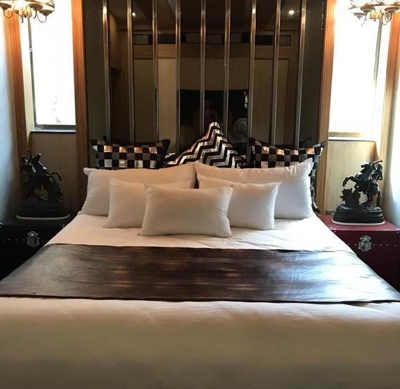 Hotel Pramod House Of Classics 17