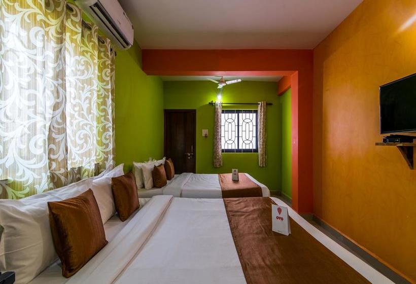 Oyo 10577 Hotel Krishna 12