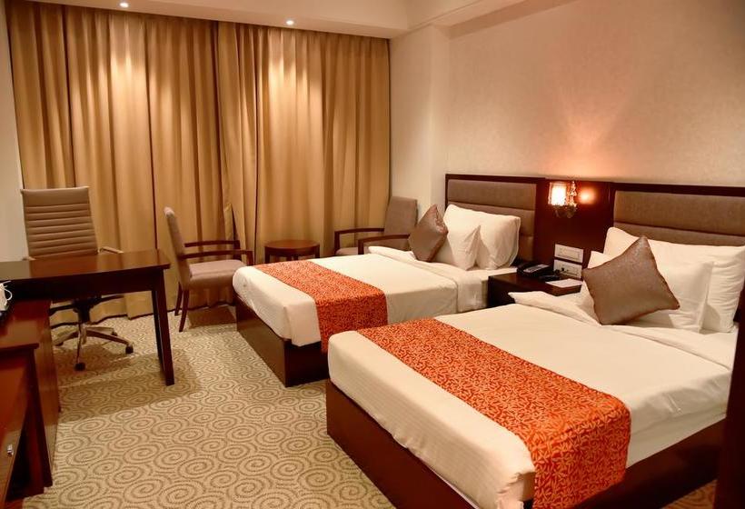 Pride Hotel & Convention Centre Indore 14