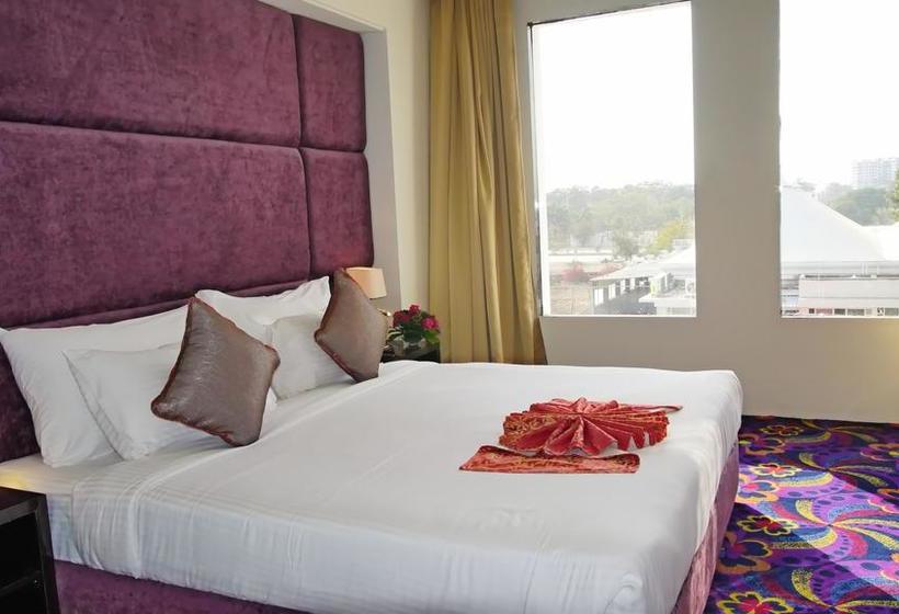 Pride Hotel & Convention Centre Indore 19