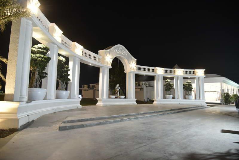 Pride Hotel & Convention Centre Indore 8