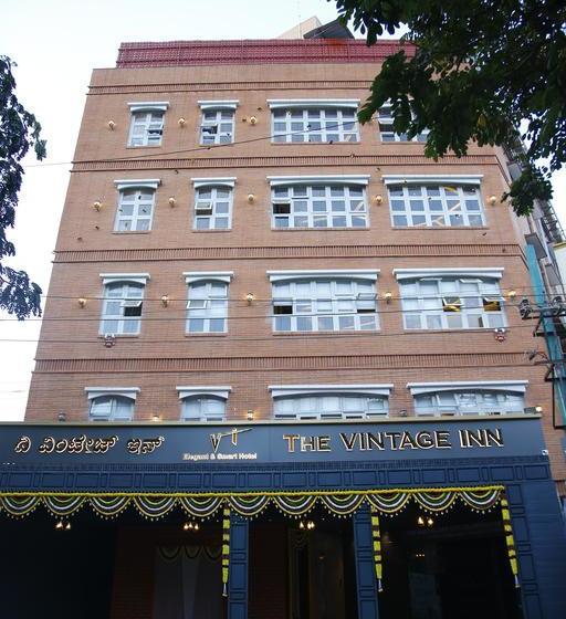 Hotel The Vintage Inn 9