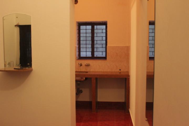 Bed and Breakfast 604 Vagator 4