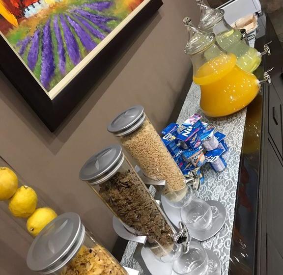 Bed and Breakfast Diamond Rose Guest House 2