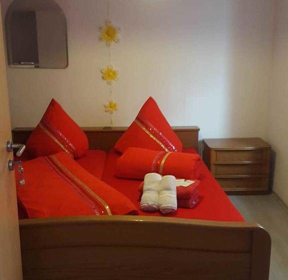 Hotel Privates Gaestehaus Graf 4