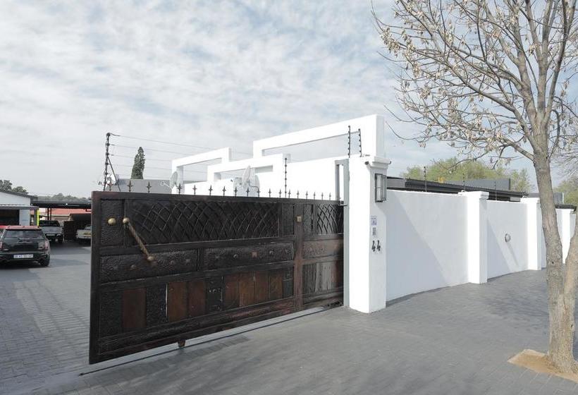 Bed and Breakfast Ledumo Lodge 14