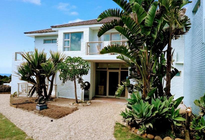 Bed and Breakfast Wilderness Ocean Wilderness