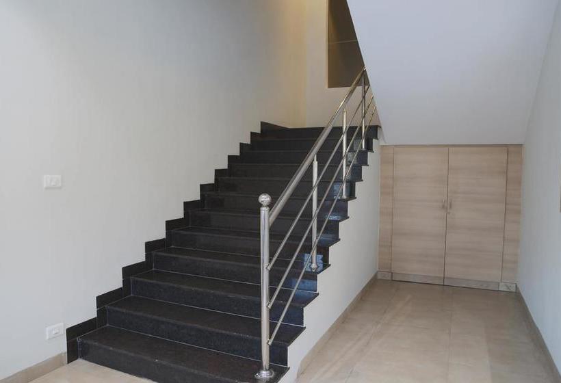 Hotel The Palm Residency 11