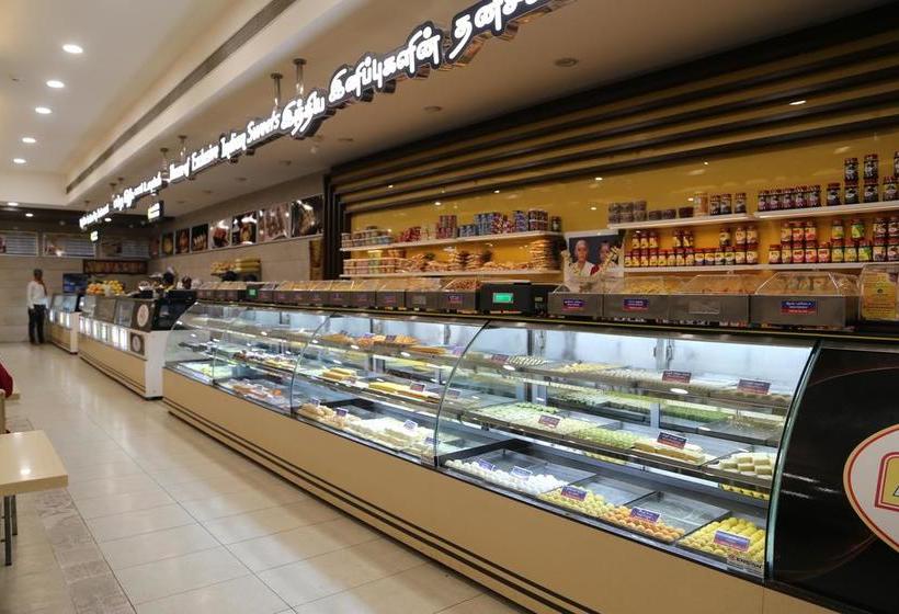 Hotel The Palm Residency 4