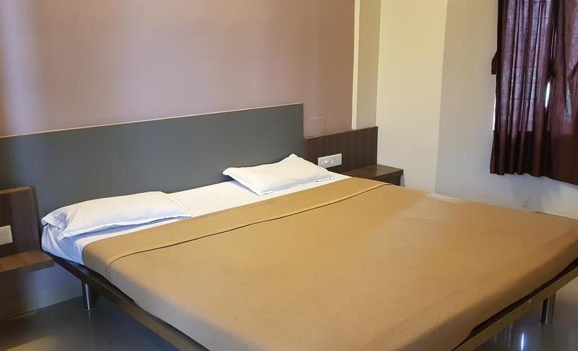 Hotel Bhagwati Lodging 3