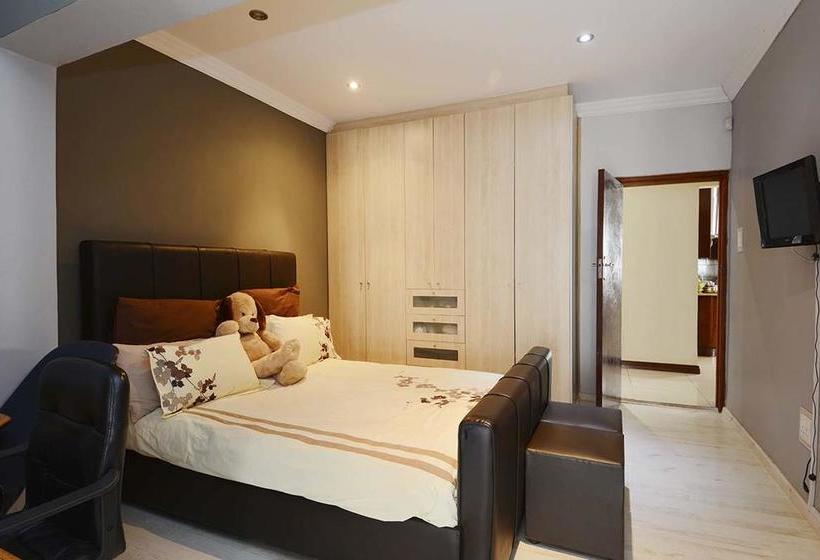 Bed & Breakfast Triple Kc Lodge 5