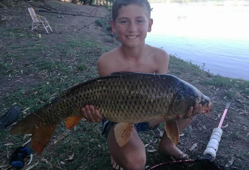 Smilin Thru Resort 14