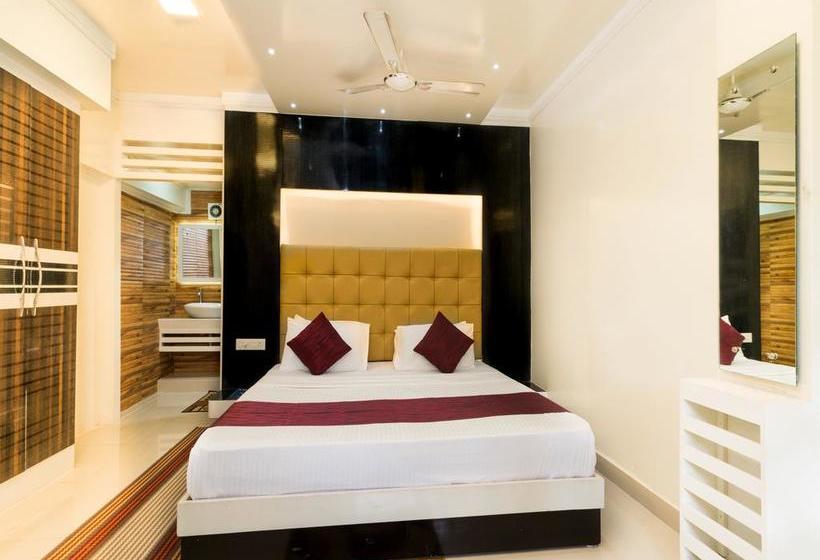 Oyo 9943 Hotel Cocoa Tree 3