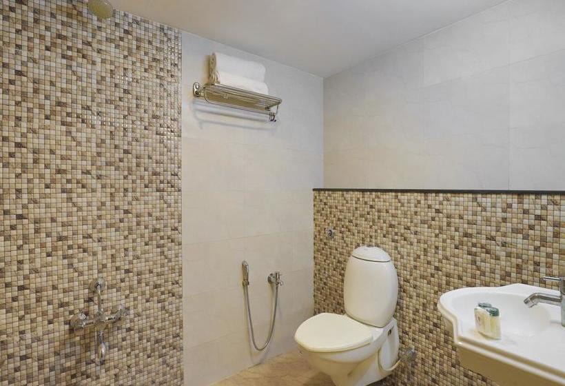 Hotel Oyo Flagship 321 Vastrapur Ahmedabad 19