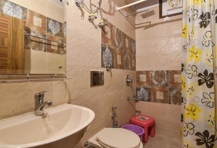 Bed and Breakfast The Keleston Residency 14