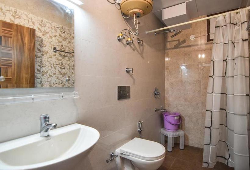 Bed and Breakfast The Keleston Residency 9