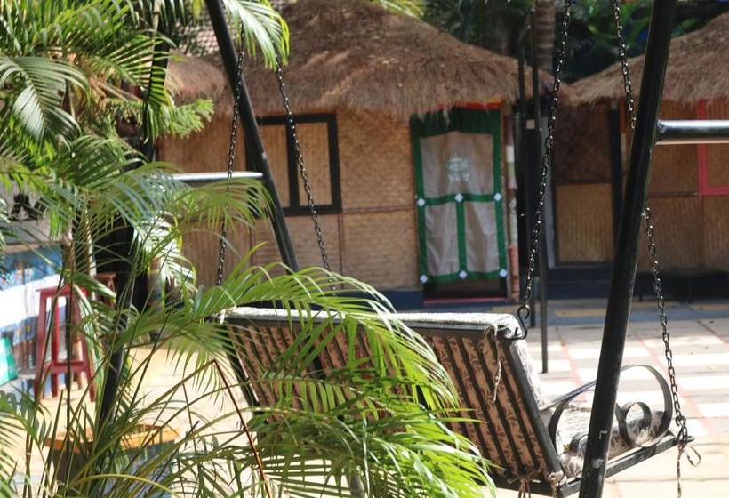 Forest Monk Hostel And Tibetan Kitchen 1