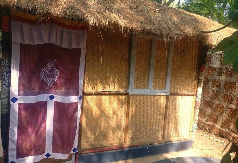 Forest Monk Hostel And Tibetan Kitchen 5