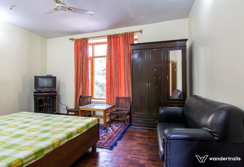 Bed and Breakfast Gaursons Cottages A Wandertrails Stay 14