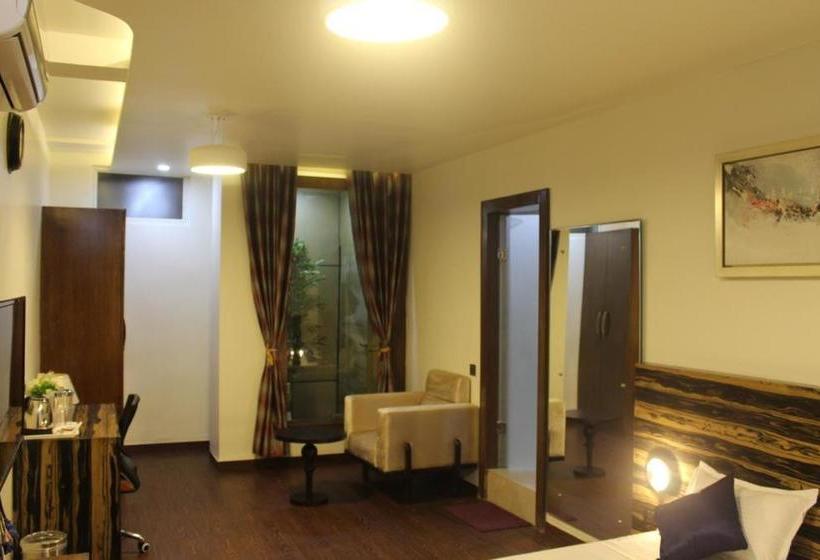 Hotel Sandalwood Bhopal 17