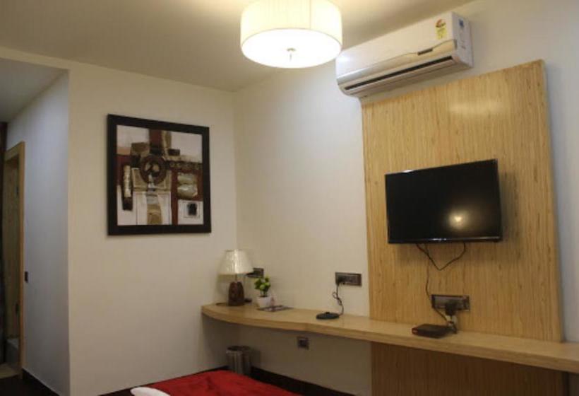 Hotel Sandalwood Bhopal 5