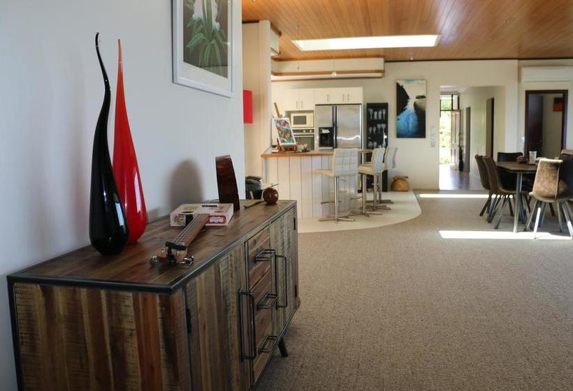 Coromandel Views Bed & Breakfast 7