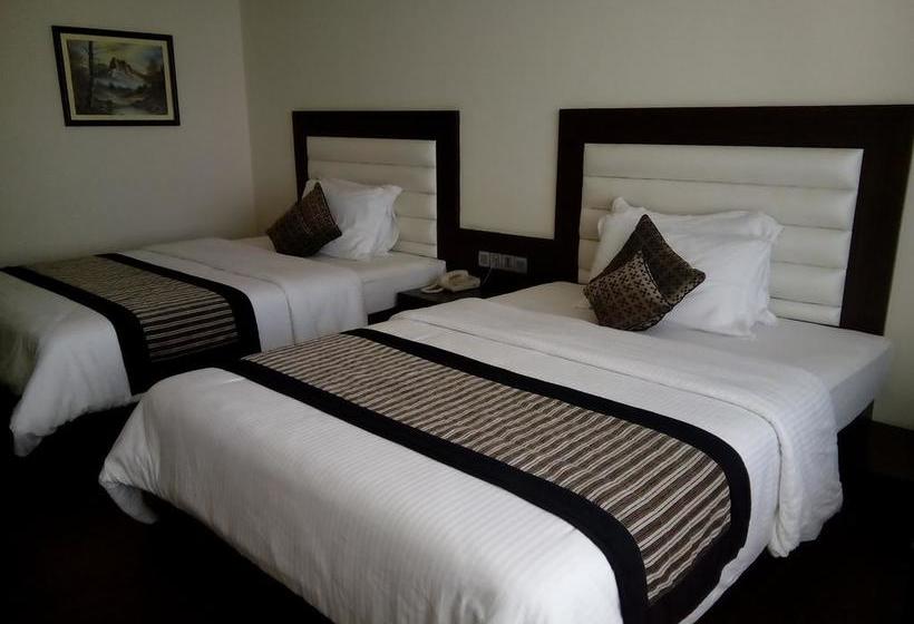 Montana Hotel Darjeeling 2